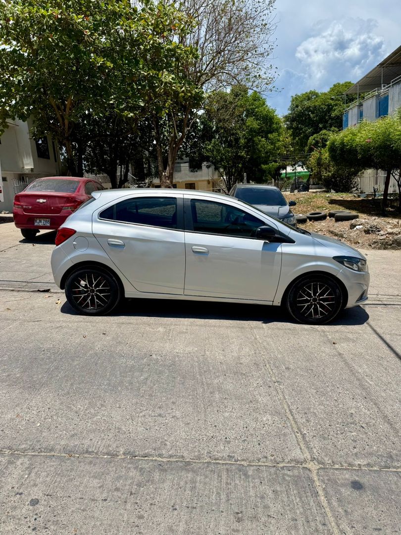 CHEVROLET JOY HATCHBACK 2022