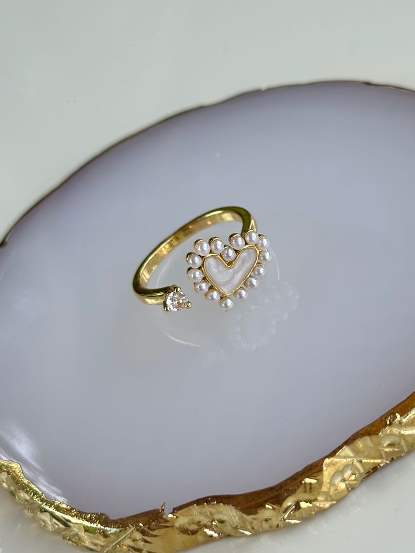 Anillo corazón blanco perla 