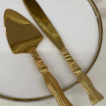 SET DE CUCHILLO Y CUCHARA EN ACERO COLOR DORADO - imagen 1