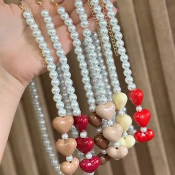 Collar perla corazones  - imagen 1
