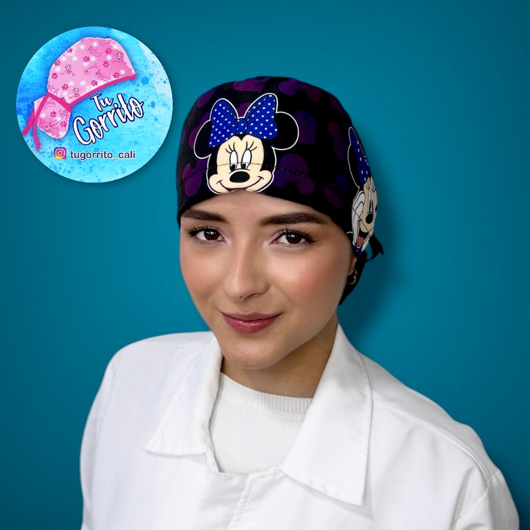Minnie corazones morado