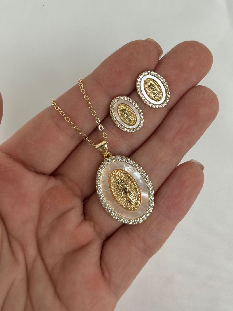 Cadena set virgen nácar 