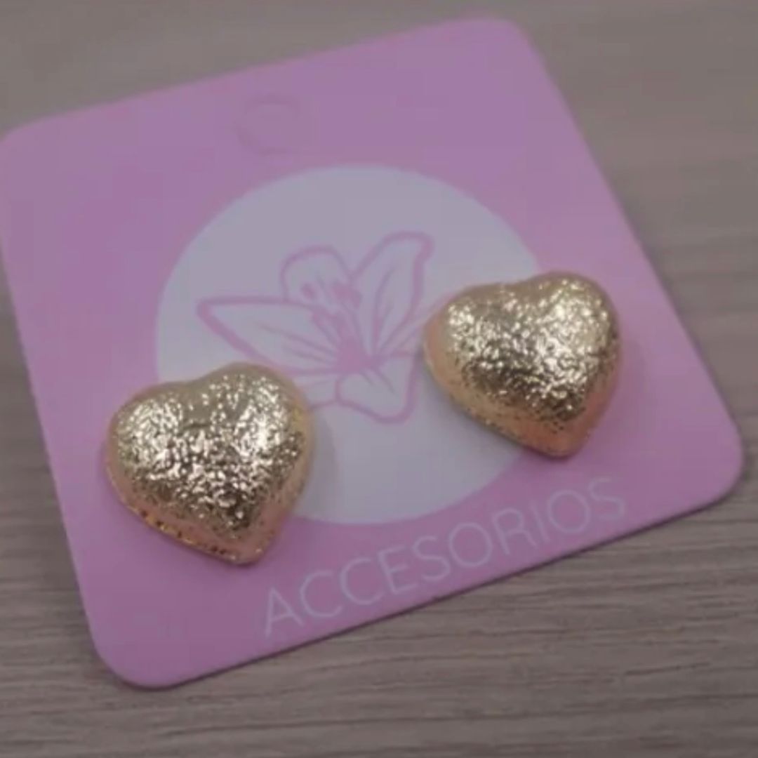 ARETAS CORAZÓN DORADO