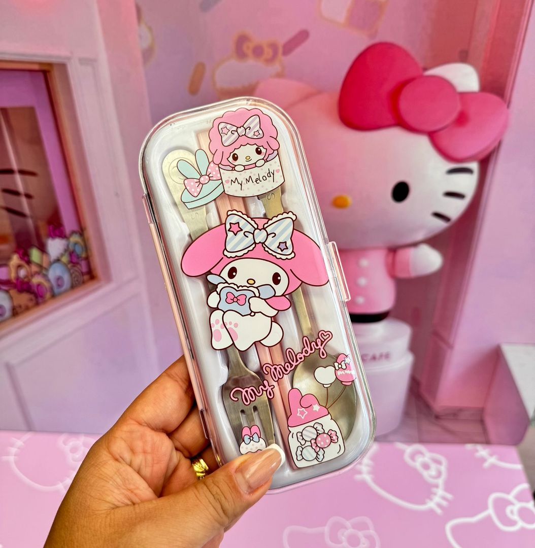 Kit de cubiertos Sanrio 