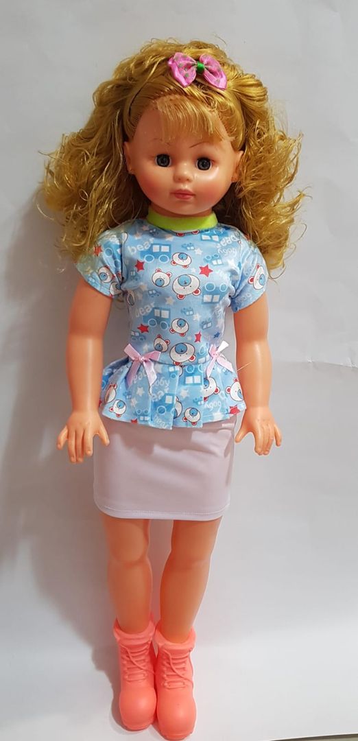 MUÑECA LAURA MUSICAL