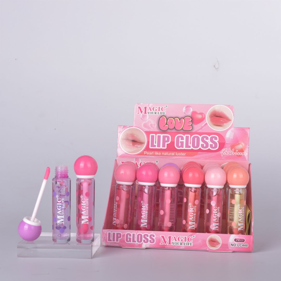 LIP GLOSS