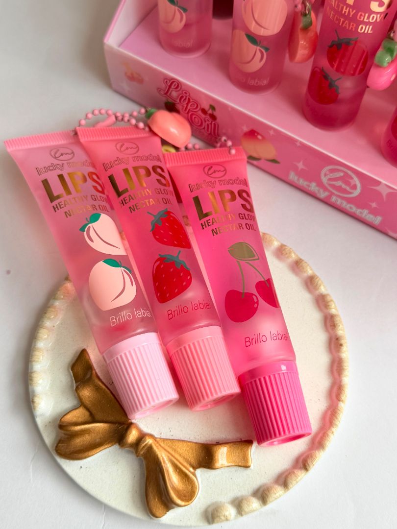 LIP GLOSS LIPS