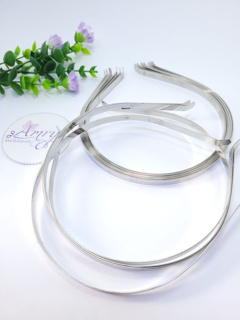 Unid. Diadema 7mm Metálicas 