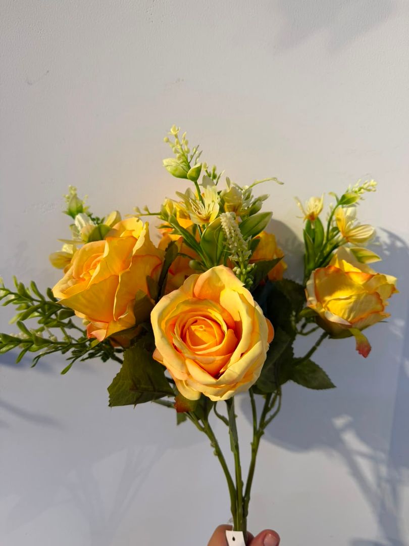 BOUQUET ROSA GRANDE X 7 AMARILLO