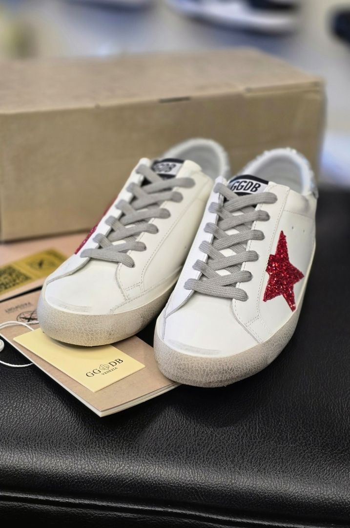 Golden Gosse Star Red