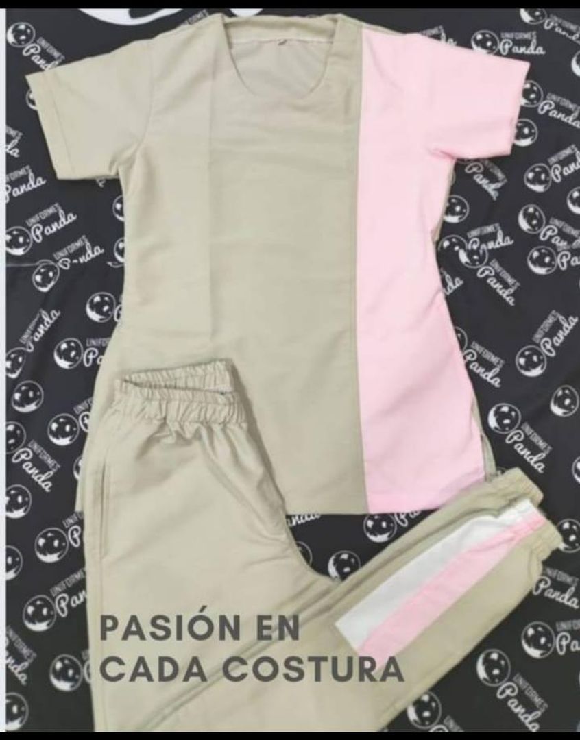 Uniforme en Antifluido Dama 