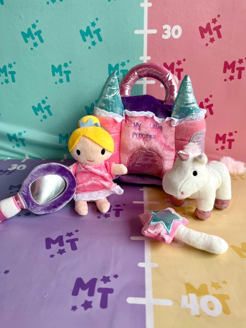 Castillo bolso peluches