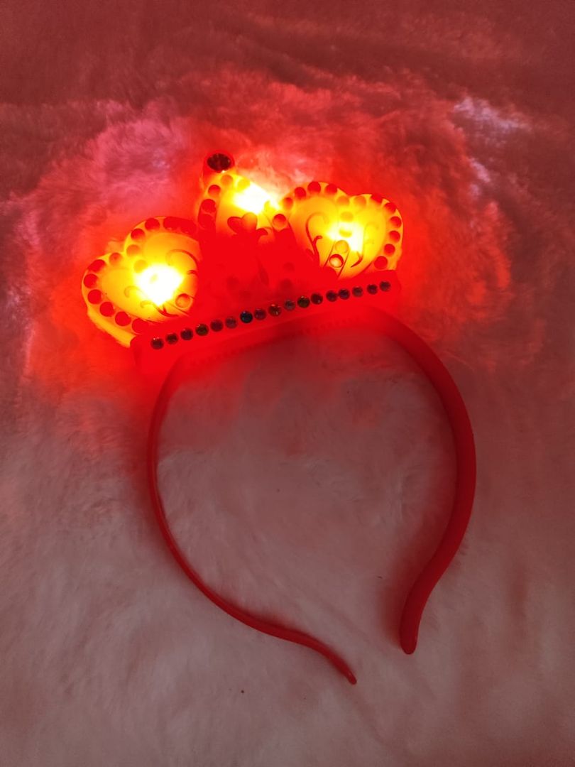 diadema corona con luz 