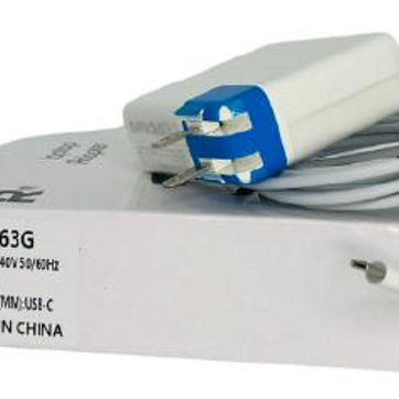 Imagen del producto CARGADOR 61W-USB C