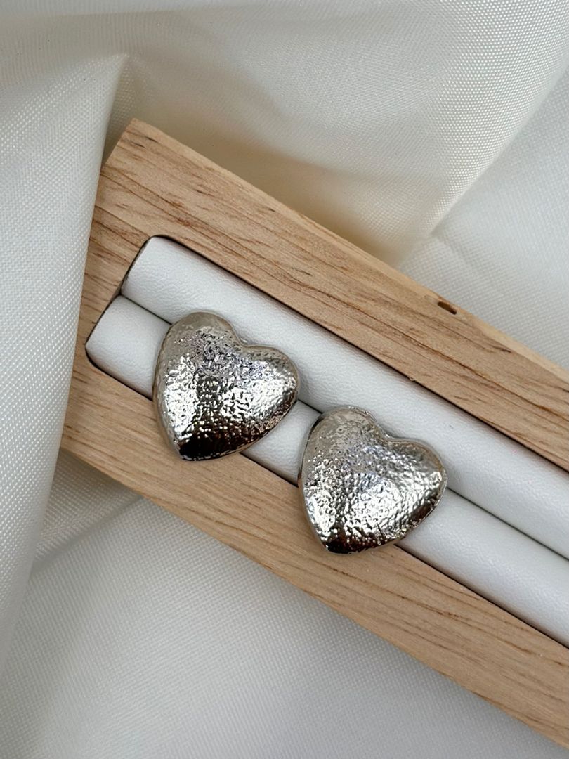 Arete corazón escarcha 