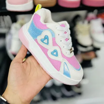 TENI NIÑA - imagen 1