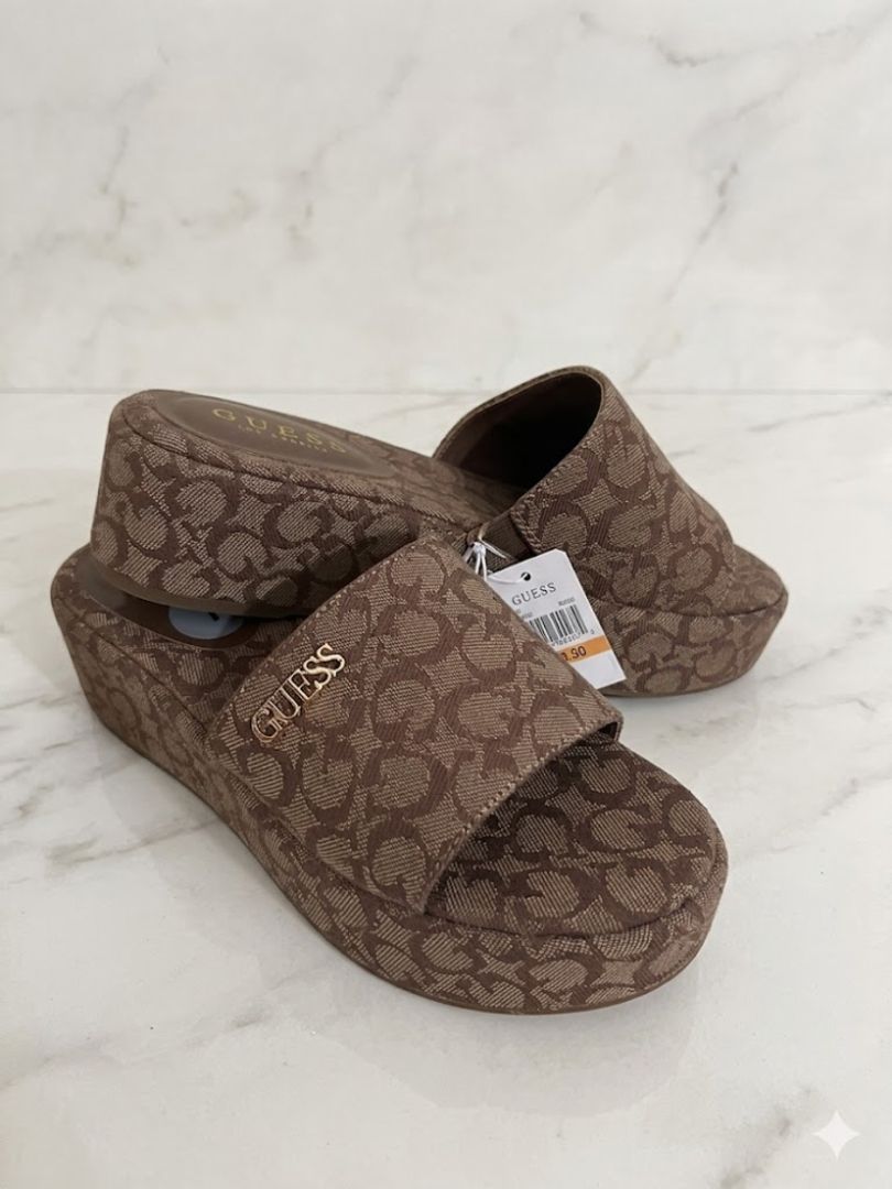 SANDALIAS DE PLATAFORMA GUESS