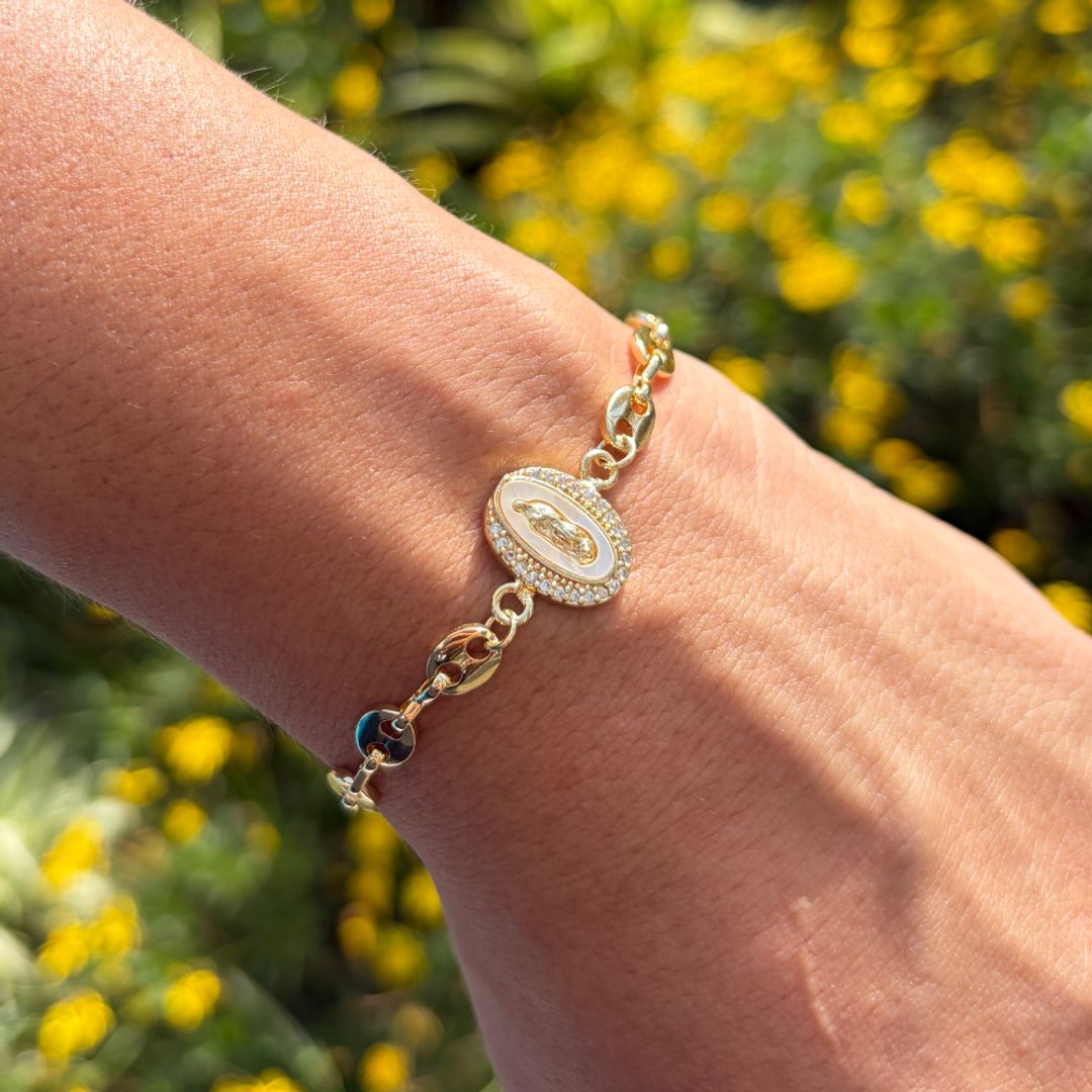 Pulsera Virgencita de Guadalupe dorada