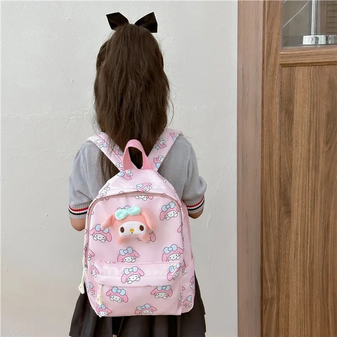 Morral sanrio pin