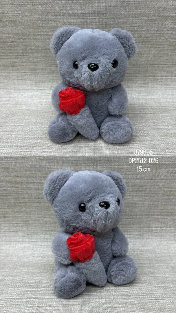 OSO GRIS CON ROSA 15 CM