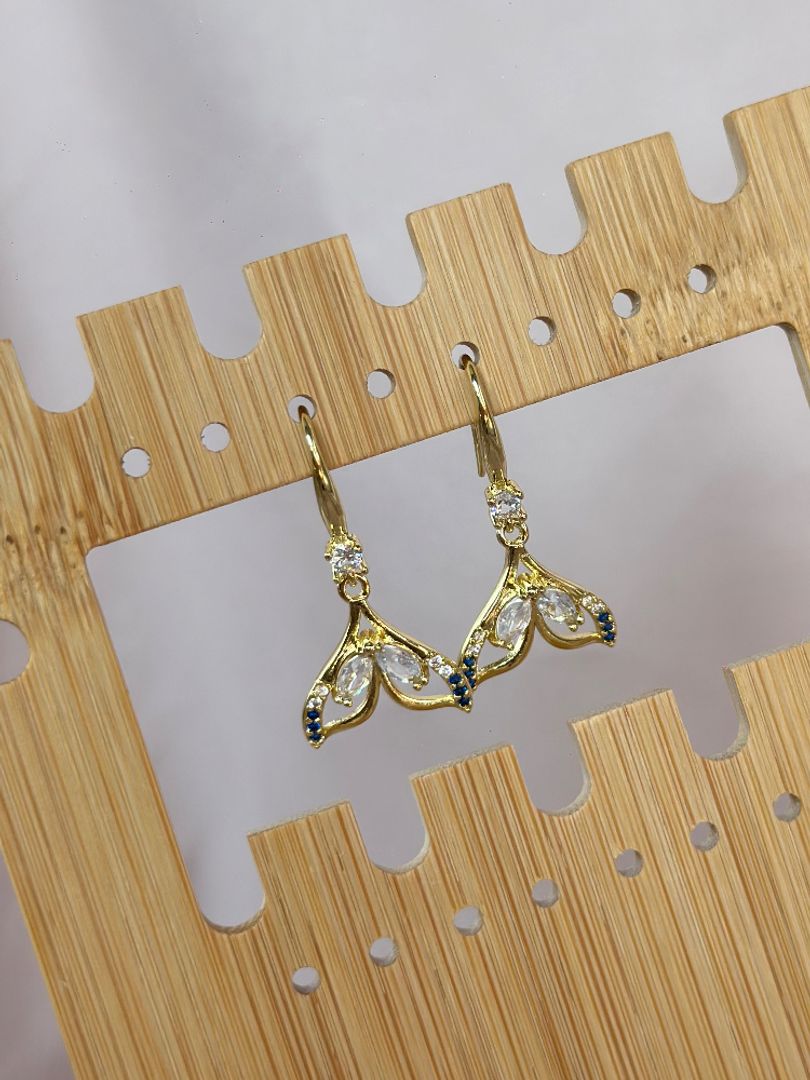 Arete cola de sirena 