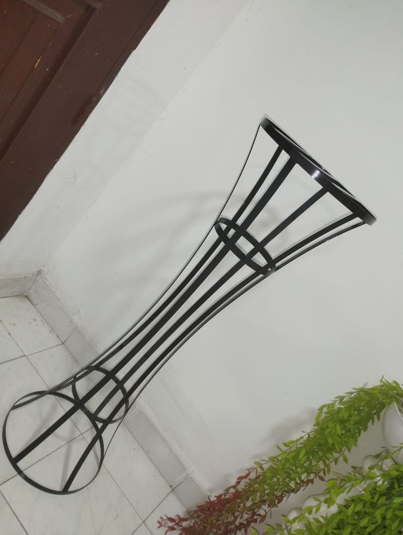 CENTRO DE MESA EN HIERRO 