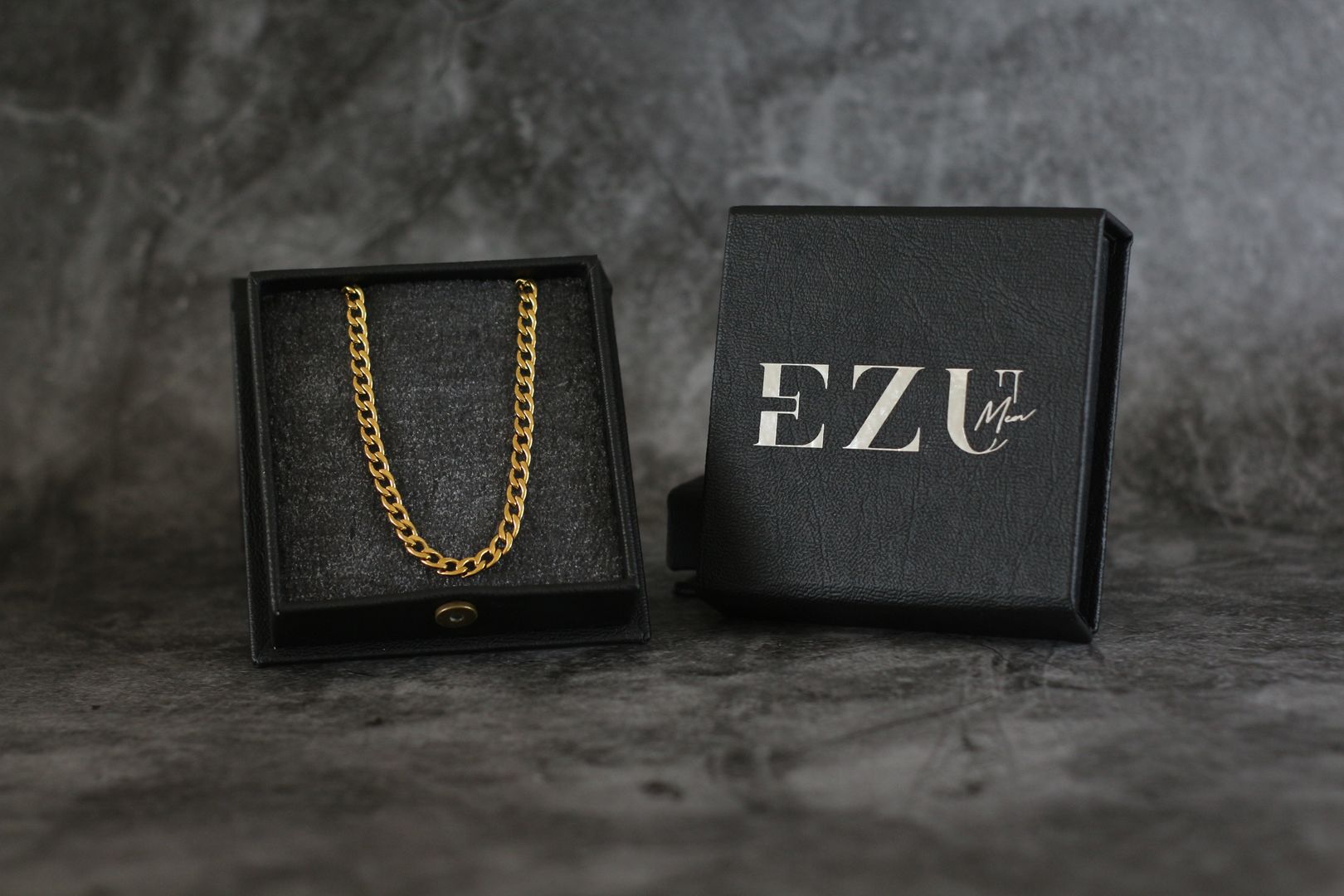 Cadena cubana 4 mm - dorada