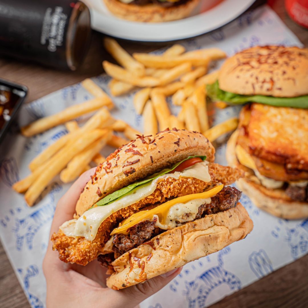 LA GLORIOSA HAMBURGUESERIA 