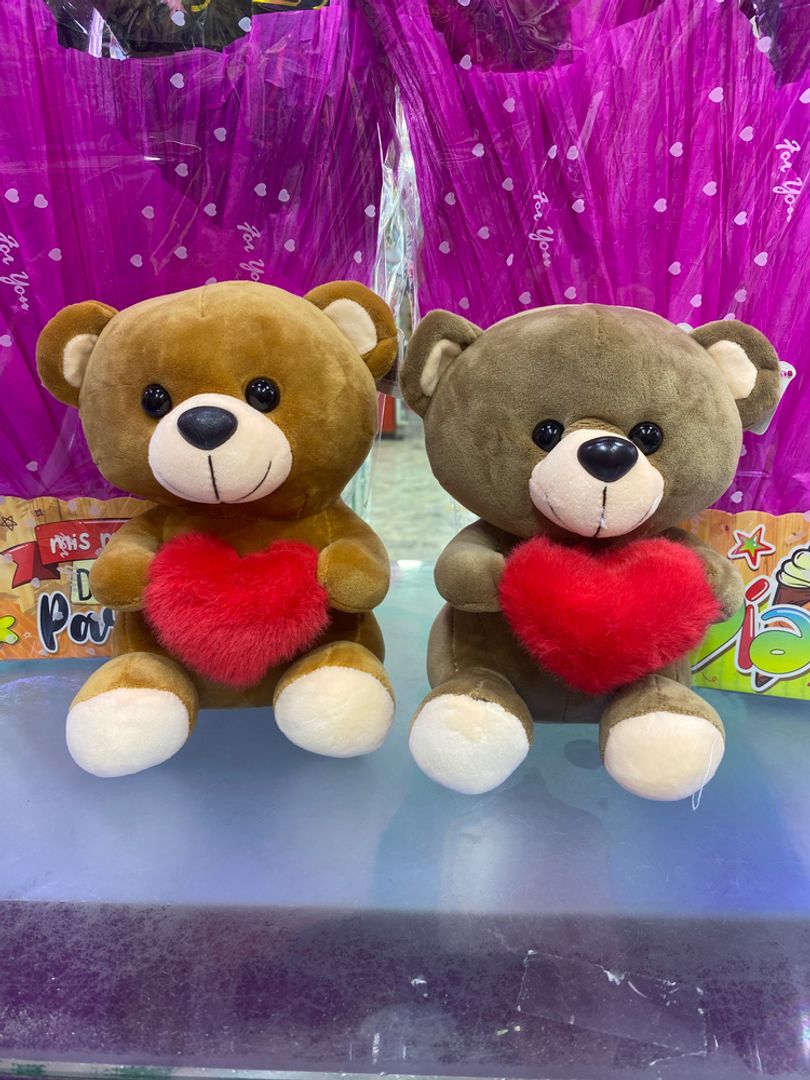 OSO CORAZON 20CM