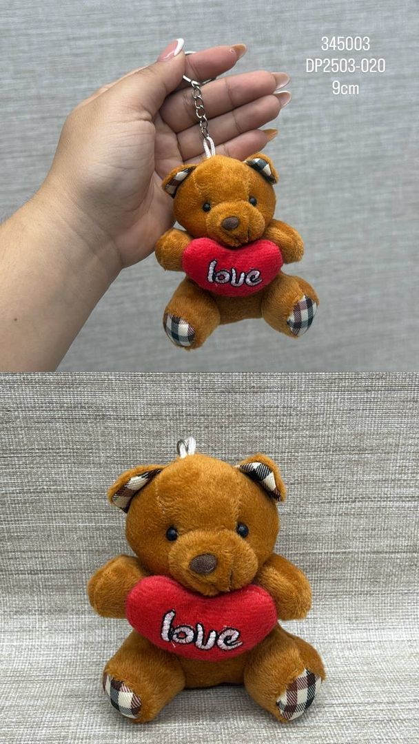LLAVERO DE OSITO CON CORAZON SURTIDO