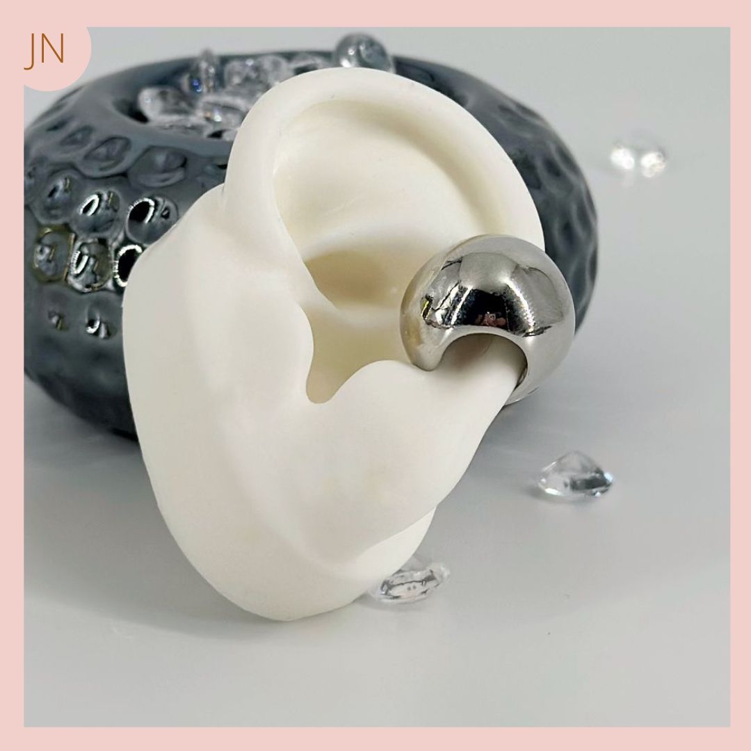 30% DE DESCUENTO: EARCUFF BOLA RODIO PLATEADO