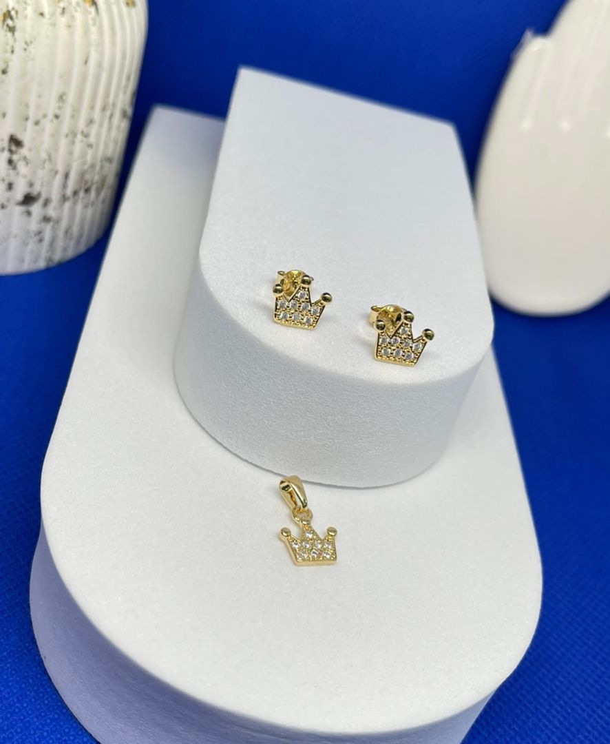 Conjunto corona queen circonias