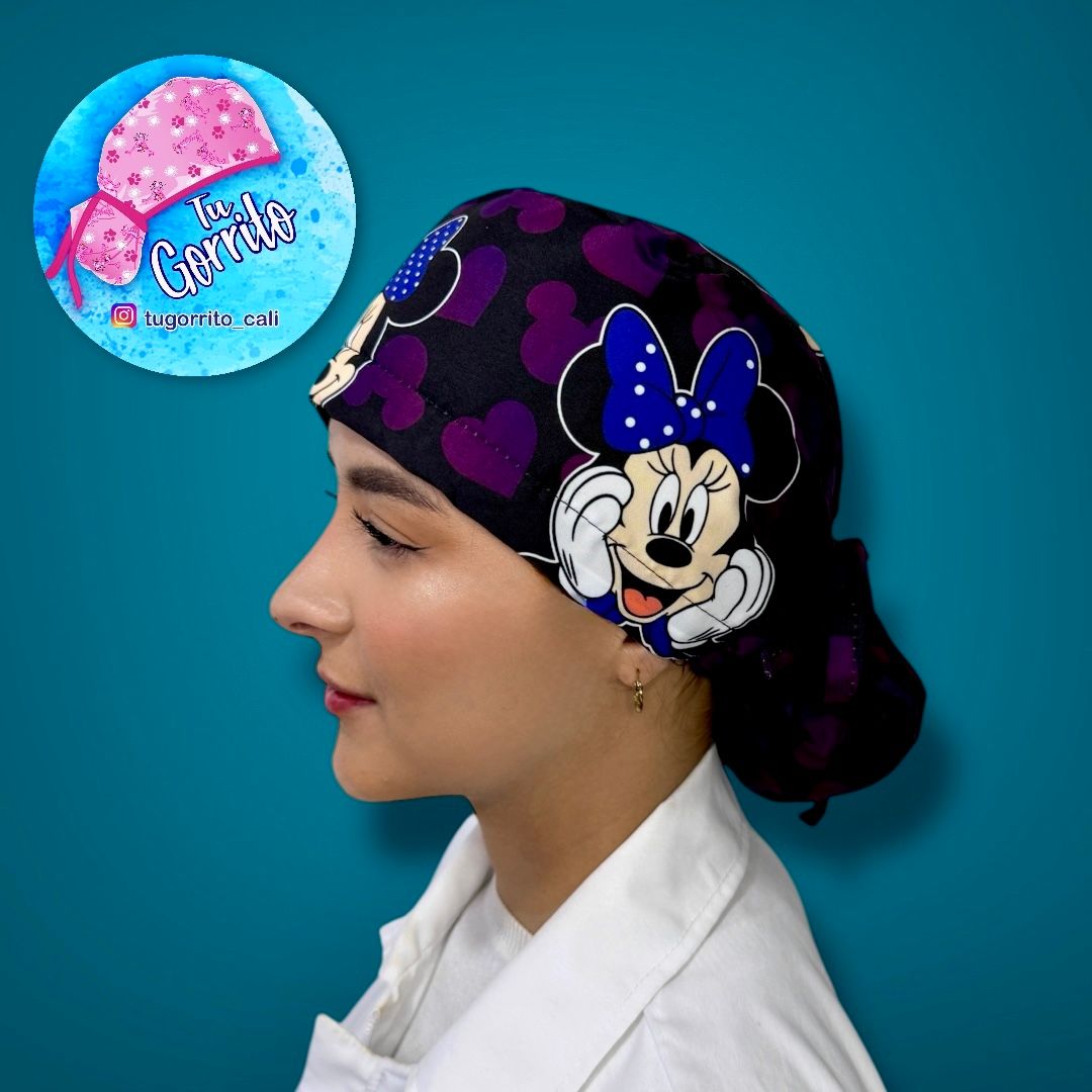 Minnie corazones morado