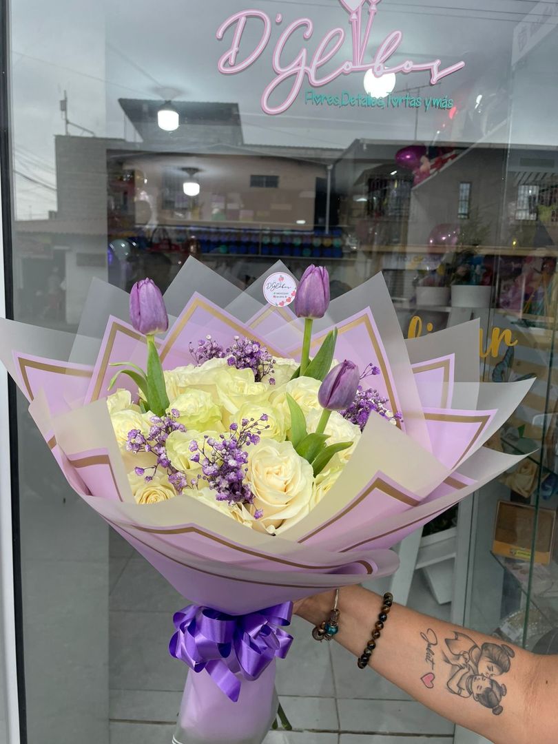 Mix Rosas y tulipanes