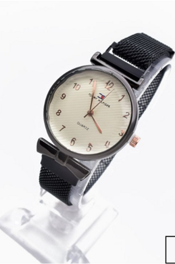 RELOJ PARA MUJER CALIDAD AA ANALOGO PULSO METALICO IMANTADO / NO SUMERGIBLE