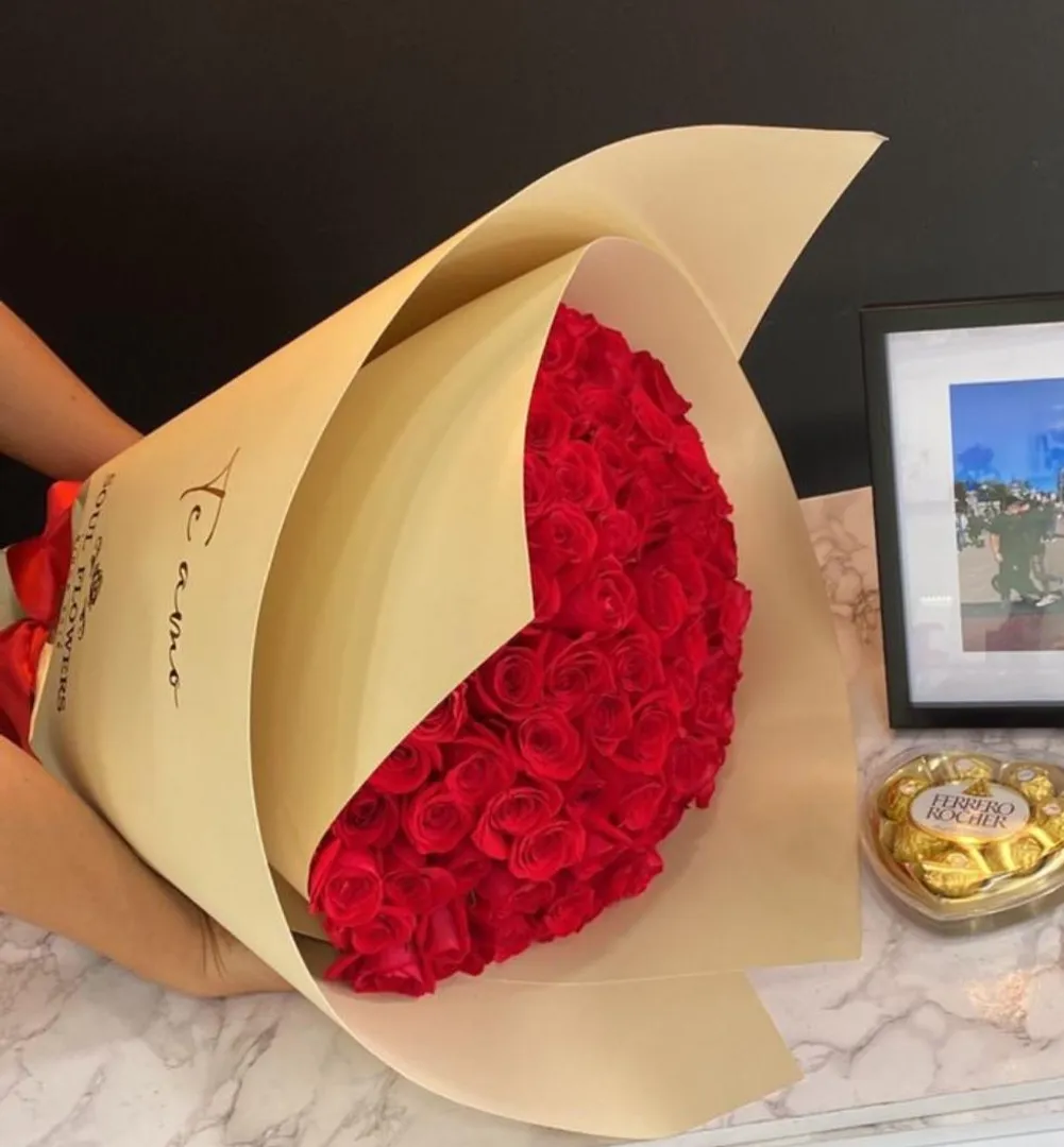 BOUQUET POR 100 ROSAS TRADICIONALES