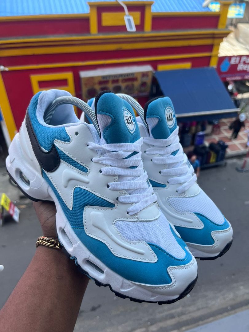 AIR MAX 2 