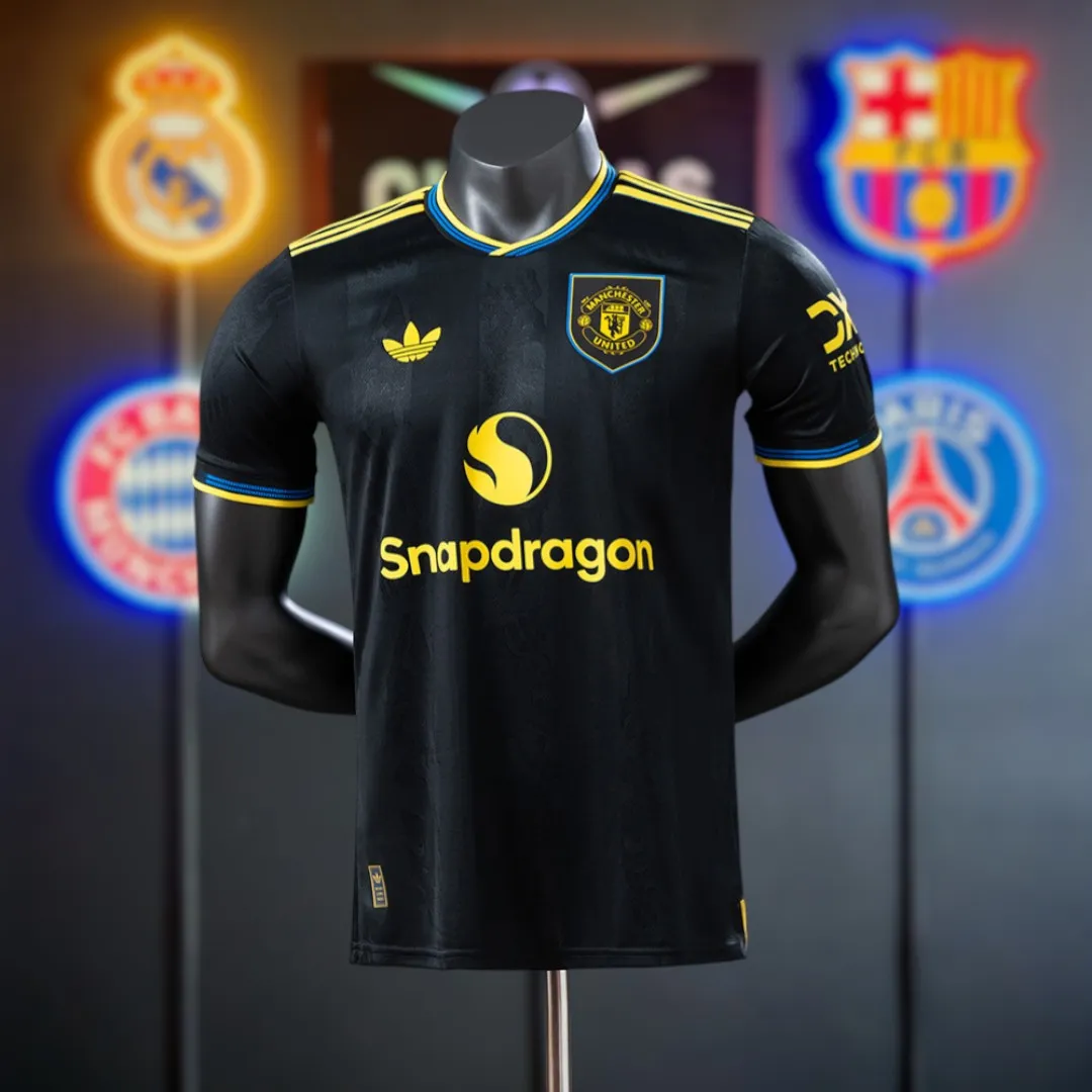 Manchester United 2025-26 Tercera Player