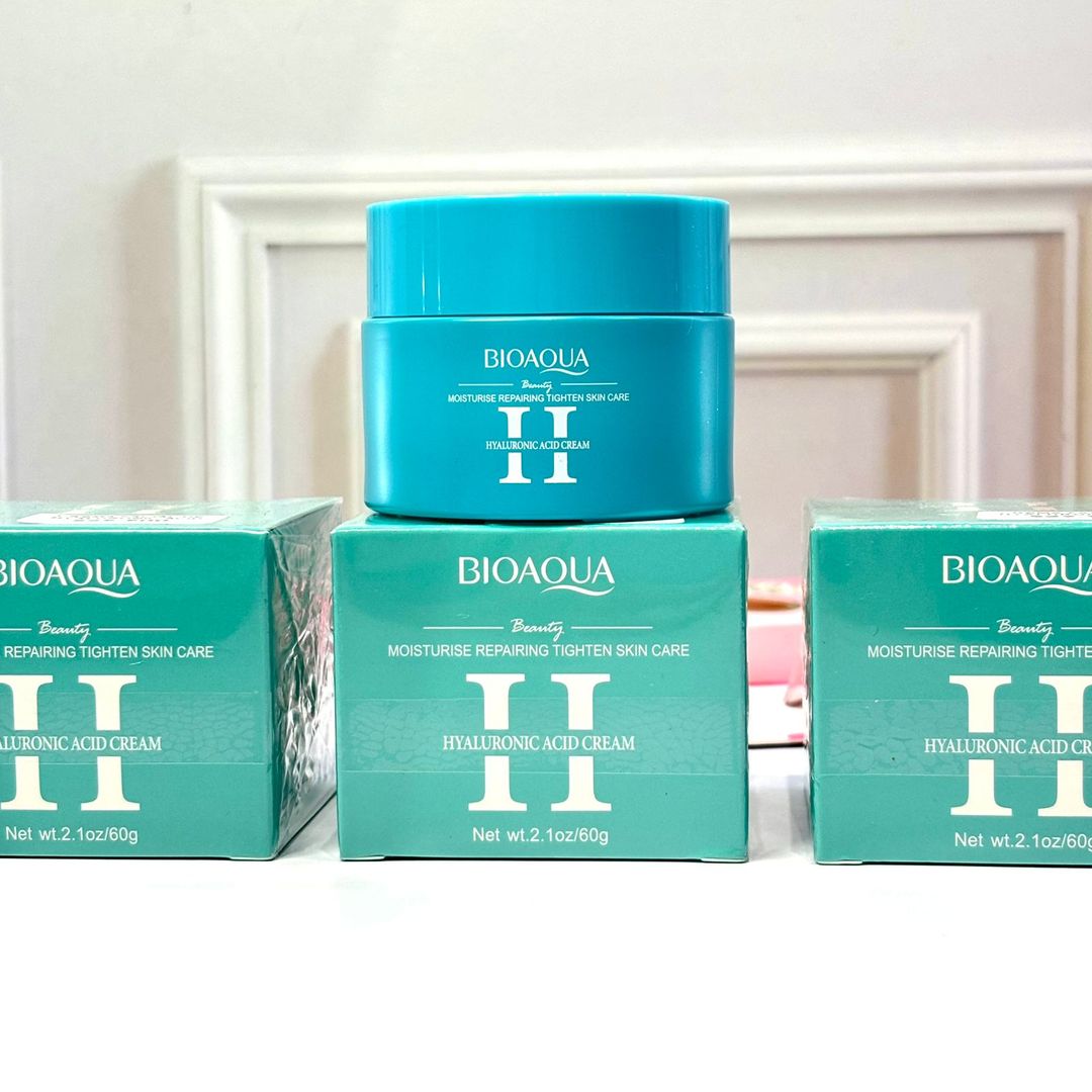 Crema facial de Acido Hialuronico 
