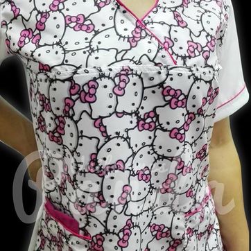 Imagen del producto   Uniforme antifluido estampado en frente