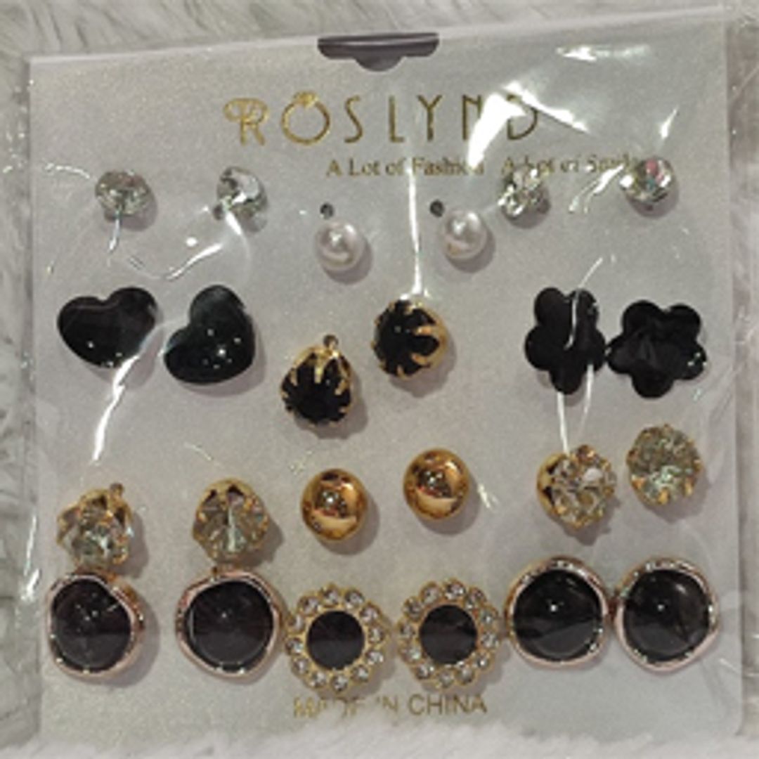 JUEGO DE ARETES 