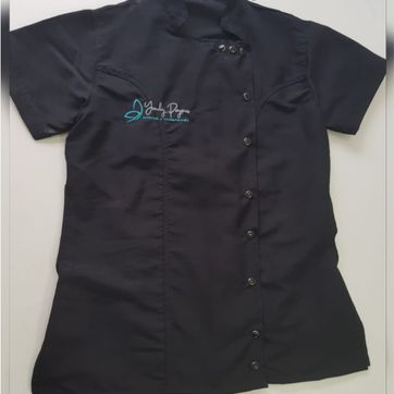 Imagen del producto Uniforme en Antifluido Dama 