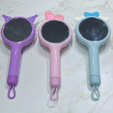 Imagen del producto Cepillo con espejo sanrio