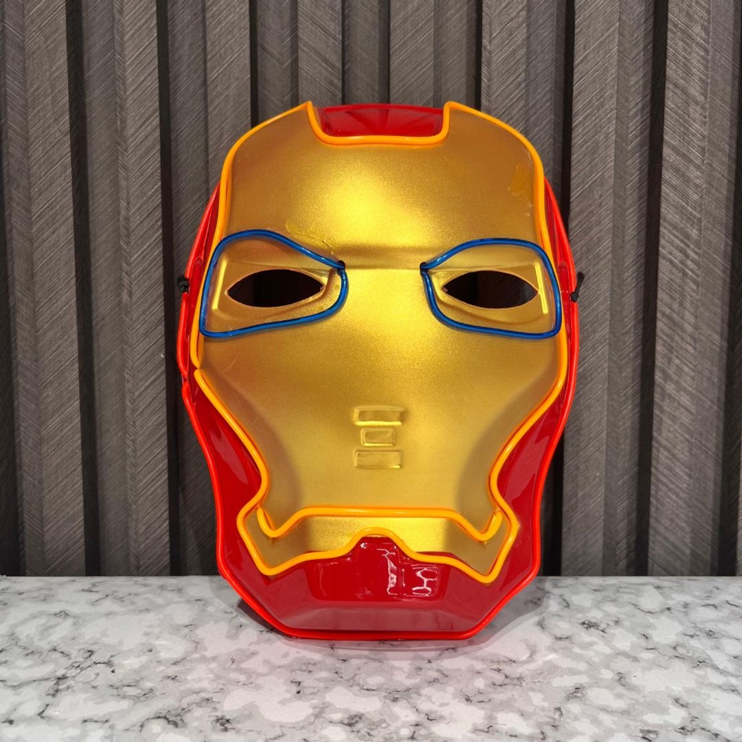 MASCARA IRON MAN DE LUZ.