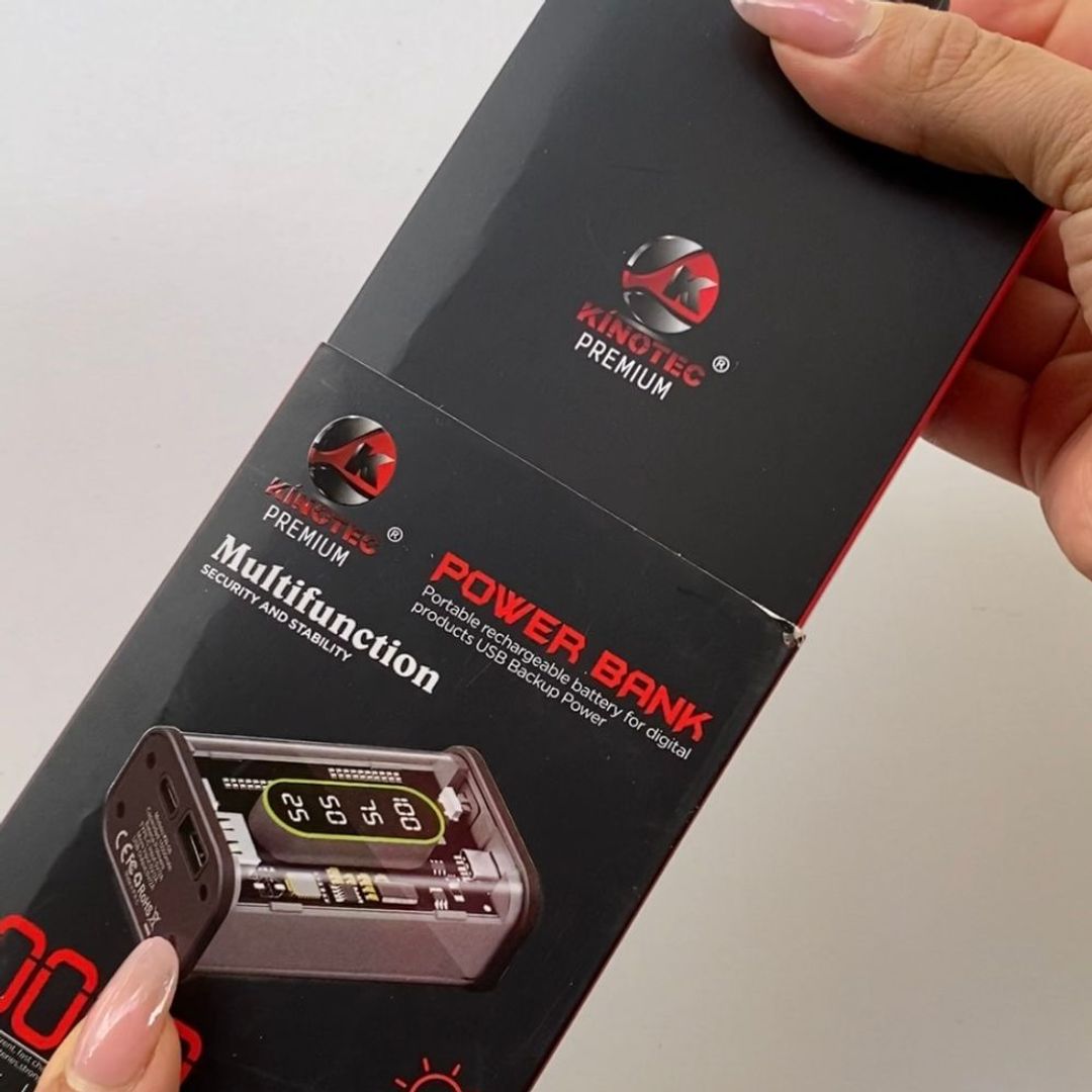 Power Bank Kinotec KN-28 – 10,000 mAh Digital