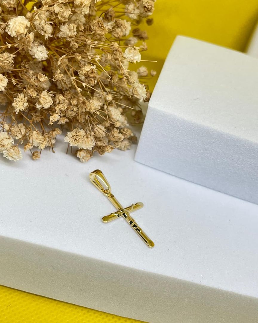 Dije cristo inri liso 2.5cm