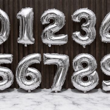 Imagen del producto GLOBO NÚMERO 32’ METALIZADO NUMERO PLATA