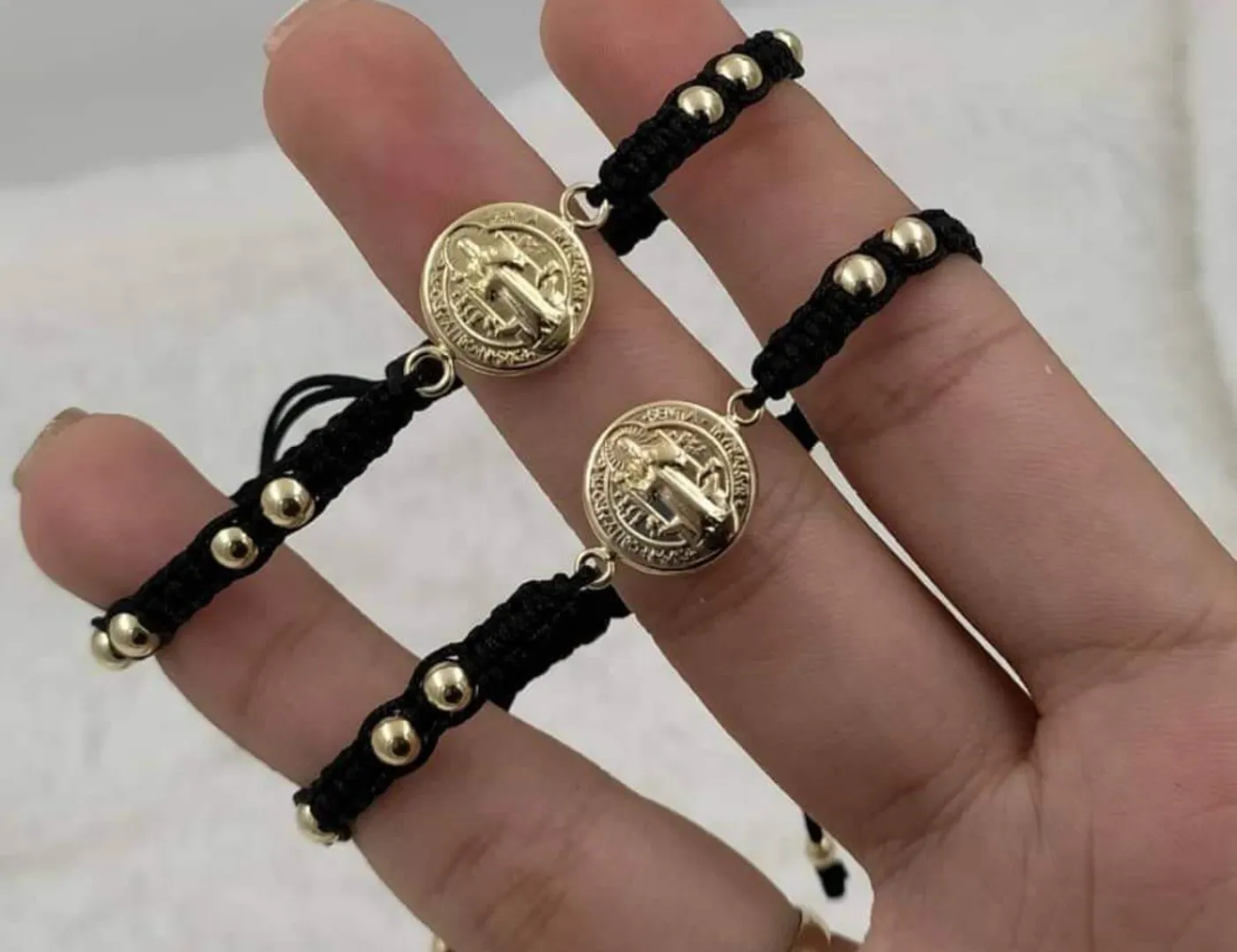 Par pulseras san benito balin liso