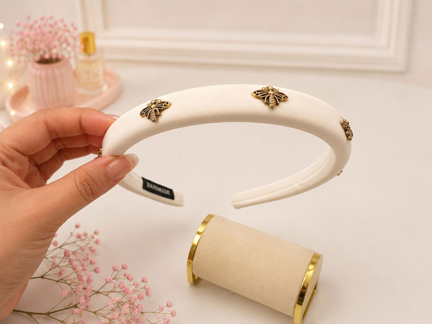 Diadema abejita blanca Dorada 