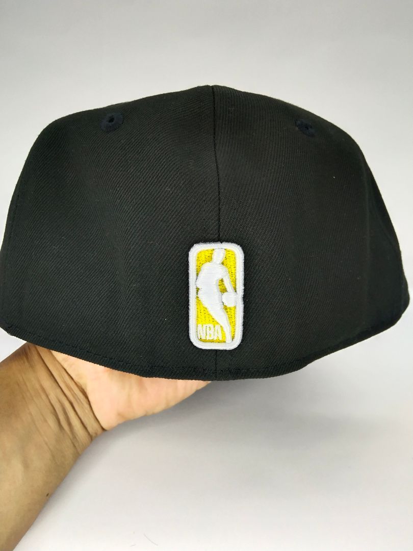 GORRA NEW ERA 59FIFTY "LAKERS" ( 7 1/8)